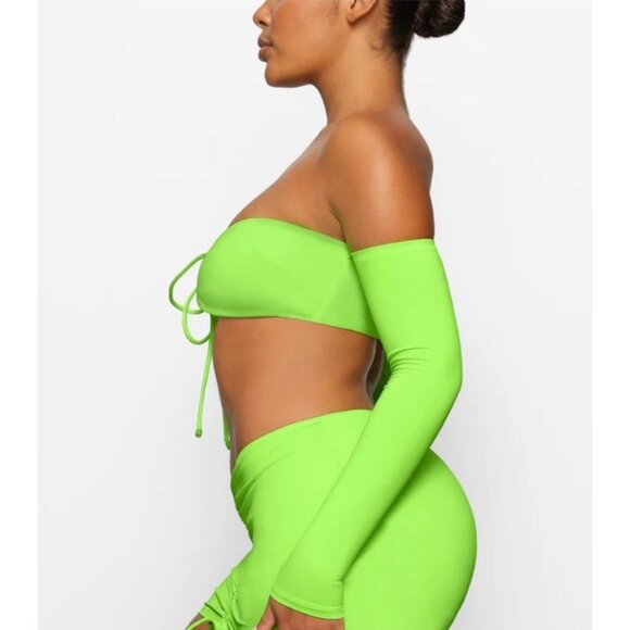 SKIMS Swim Long Sleeve Bikini Top in Neon Green Size M - Picture 7 of 8